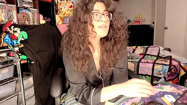 ShinyCherub online show from April 10, 2026, 9:25 am