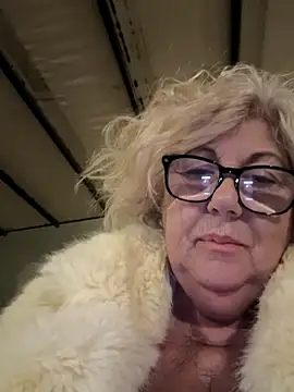 Merilulla online show from November 16, 2025, 2:06 am