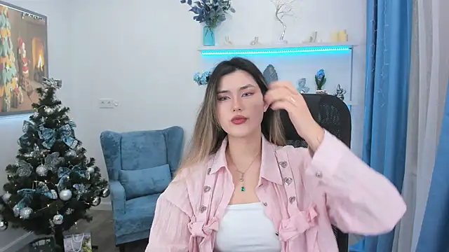 Snapshot of AnneTLi chatting on December 5, 2025, 3:26 am AnneTLi online show from December 5, 2025, 3:26 am