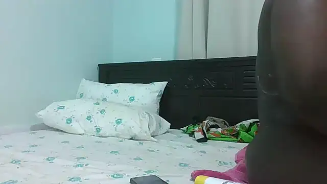 Snapshot of Darkberry chatting on February 11, 2026, 5:56 am Darkberry online show from February 11, 2026, 5:56 am