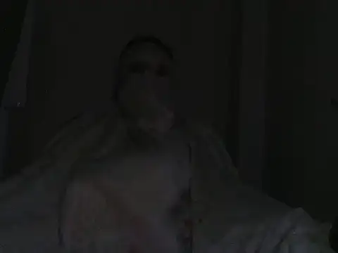 Snapshot of maxstelll chatting on March 3, 2026, 4:18 am maxstelll online show from March 3, 2026, 4:18 am