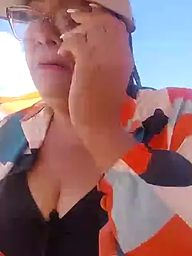 Delicy1 online show from December 28, 2024, 12:56 pm