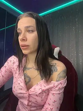 Snapshot of Queen_of_pain chatting on November 17, 2025, 6:08 am Queen of pain online show from November 17, 2025, 6:08 am