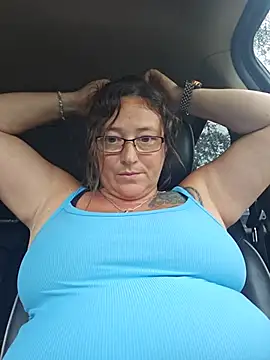 angelbaby1998 online show from July 14, 2026, 7:30 pm