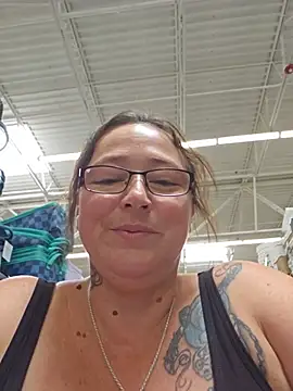 angelbaby1998 online show from July 27, 2026, 7:43 pm