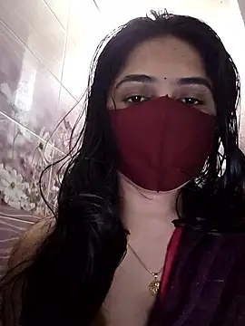 Snapshot of Suvosri chatting on January 14, 2026, 7:58 am Suvosri online show from January 14, 2026, 7:58 am