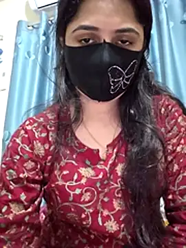 Snapshot of Suvosri chatting on February 21, 2026, 6:31 pm Suvosri online show from February 21, 2026, 6:31 pm