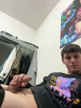 Snapshot of Thor_691 chatting on December 5, 2025, 5:49 am Thor 691 online show from December 5, 2025, 5:49 am