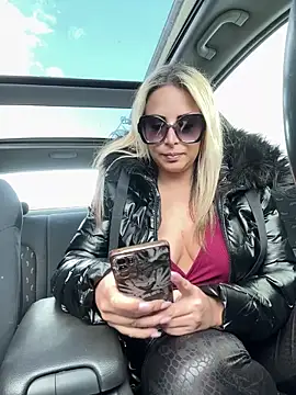 Cute Anissa online show from March 25, 2026, 2:56 pm