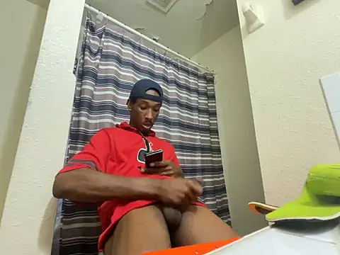 Snapshot of Z3US_UP_1 chatting on October 12, 2025, 7:40 am Z3US UP 1 online show from October 12, 2025, 7:40 am