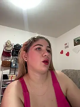 Celestedubois online show from May 9, 2026, 8:58 pm