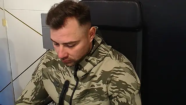 DuncanStone online show from October 17, 2025, 5:10 am