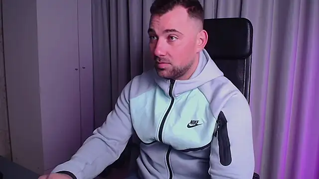 DuncanStone online show from April 11, 2026, 4:06 am