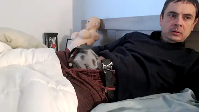 Snapshot of freddy0222222 chatting on October 22, 2025, 10:59 am freddy0222222 online show from October 22, 2025, 10:59 am