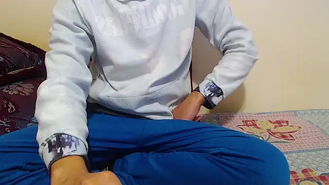 Alexdelarge323 online show from March 14, 2025, 11:56 am