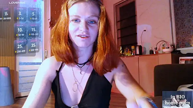 Snapshot of Cassie_Wild chatting on September 29, 2025, 2:11 pm Cassie Wild online show from September 29, 2025, 2:11 pm