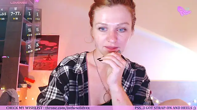 Snapshot of Cassie_Wild chatting on April 2, 2026, 1:31 pm Cassie Wild online show from April 2, 2026, 1:31 pm