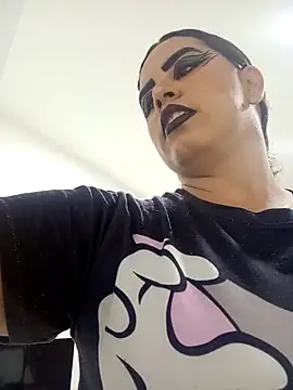 MariaGaitan online show from October 10, 2025, 7:13 pm