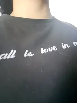 MariaGaitan online show from October 16, 2025, 7:04 pm