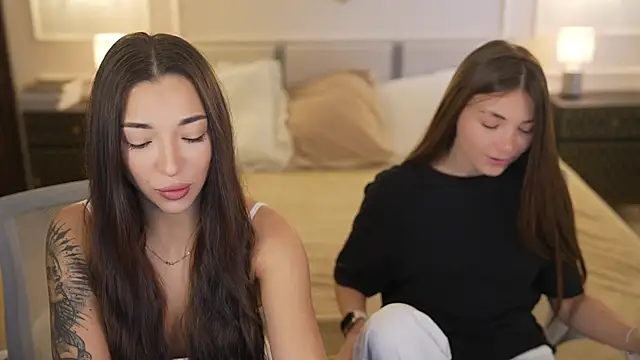 Snapshot of Jasmine_Flow chatting on November 1, 2025, 8:05 am Jasmine Flow online show from November 1, 2025, 8:05 am