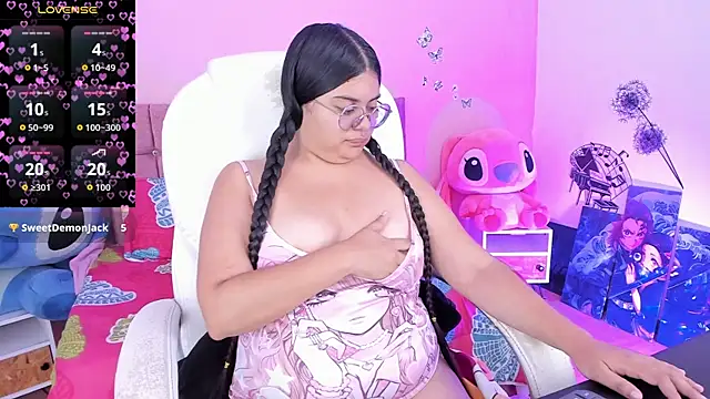 Snapshot of esmeralda112 chatting on June 24, 2026, 7:46 pm esmeralda112 online show from June 24, 2026, 7:46 pm