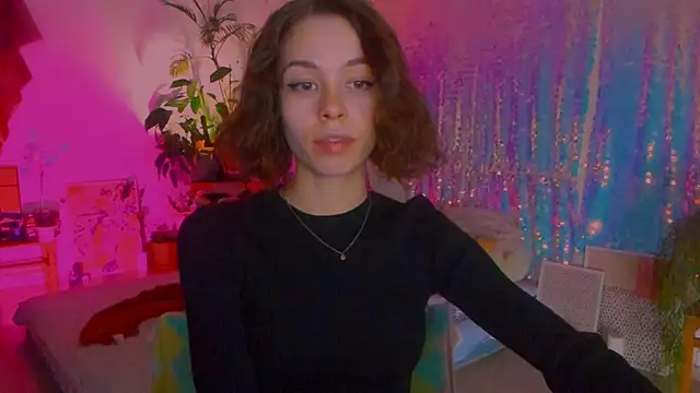 poli   online show from January 21, 2025, 9:15 pm