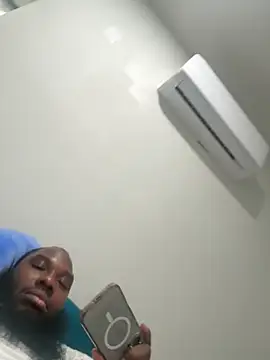 AceNSamara online show from November 25, 2025, 8:53 pm