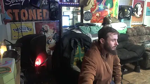 CloudDadddyyy420 online show from February 18, 2025, 1:44 pm