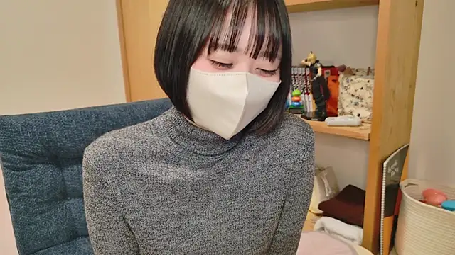 Snapshot of HIKARI_x0 chatting on January 17, 2025, 2:07 pm HIKARI x0 online show from January 17, 2025, 2:07 pm