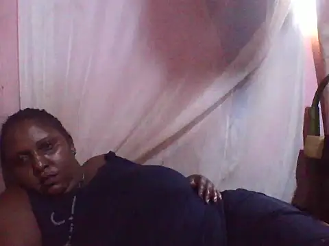 big clits online show from November 12, 2025, 11:43 am