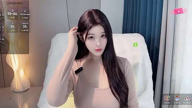 Snapshot of Mandy-- chatting on November 7, 2025, 2:11 am Mandy-- online show from November 7, 2025, 2:11 am