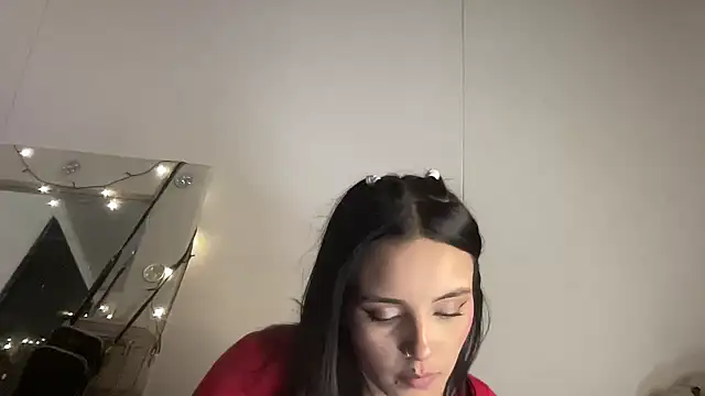 Snapshot of salome_polaniiee chatting on December 28, 2024, 8:58 am salome polaniiee online show from December 28, 2024, 8:58 am