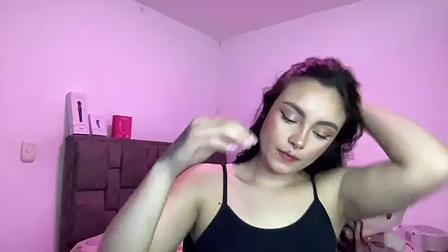 Snapshot of salome_polaniiee chatting on June 27, 2026, 6:57 pm salome polaniiee online show from June 27, 2026, 6:57 pm