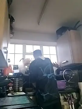 Erimyka online show from February 28, 2026, 5:25 pm