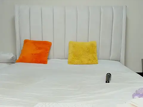 Snapshot of _heavenlysent chatting on September 29, 2025, 3:55 am heavenlysent online show from September 29, 2025, 3:55 am