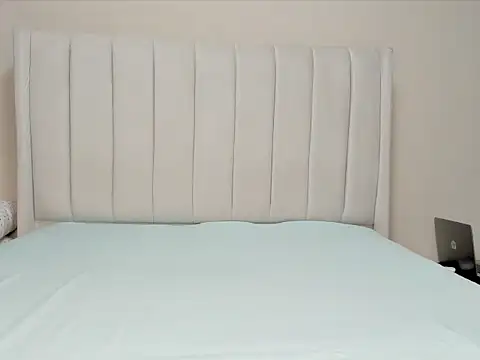 Snapshot of _heavenlysent chatting on October 25, 2025, 4:31 am heavenlysent online show from October 25, 2025, 4:31 am