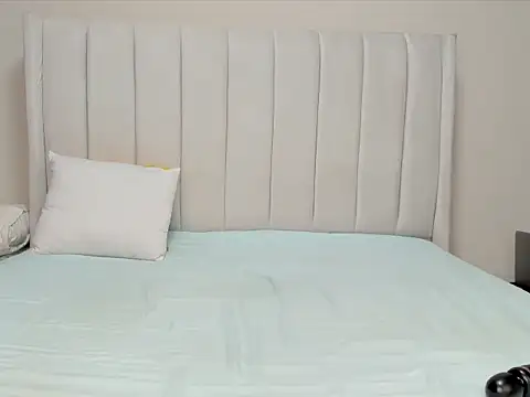 Snapshot of _heavenlysent chatting on October 31, 2025, 4:24 am heavenlysent online show from October 31, 2025, 4:24 am