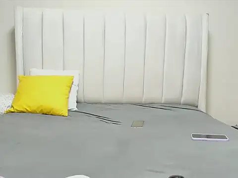 Snapshot of _heavenlysent chatting on November 6, 2025, 3:07 am heavenlysent online show from November 6, 2025, 3:07 am