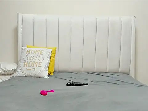 Snapshot of _heavenlysent chatting on November 7, 2025, 3:39 am heavenlysent online show from November 7, 2025, 3:39 am