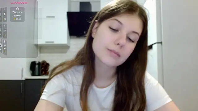 SayMeow  online show from April 11, 2026, 7:29 pm