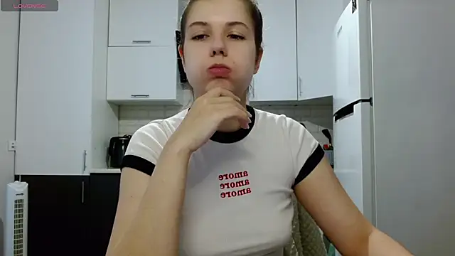Snapshot of SayMeow_ chatting on June 30, 2026, 4:46 am SayMeow online show from June 30, 2026, 4:46 am