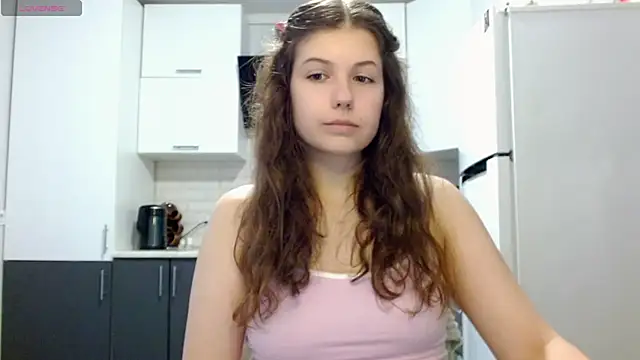 Snapshot of SayMeow_ chatting on July 4, 2026, 5:57 am SayMeow online show from July 4, 2026, 5:57 am