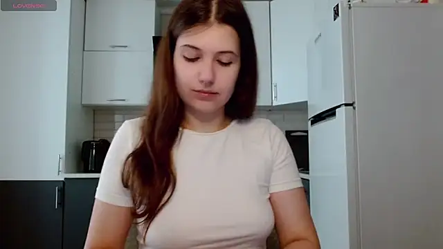 Snapshot of SayMeow_ chatting on July 12, 2026, 10:28 am SayMeow online show from July 12, 2026, 10:28 am