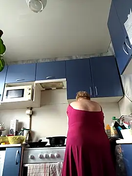 EffectFiona online show from November 23, 2025, 4:56 am