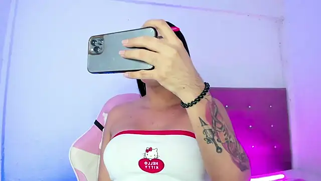 Snapshot of OSORIOMAFE chatting on October 30, 2025, 7:54 am OSORIOMAFE online show from October 30, 2025, 7:54 am