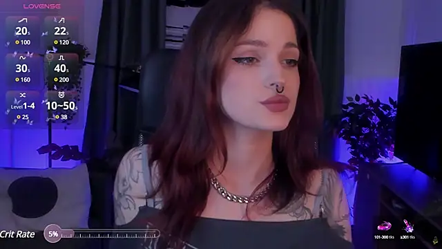 BratzieDarsie online show from December 18, 2024, 11:45 am