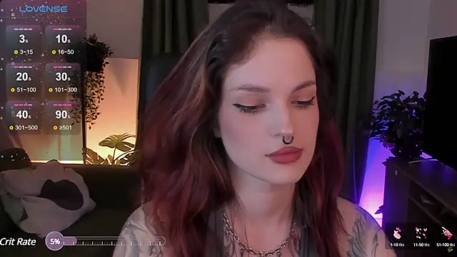 BratzieDarsie online show from January 10, 2025, 11:43 am