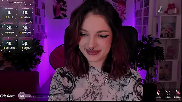 BratzieDarsie online show from January 28, 2025, 8:25 am