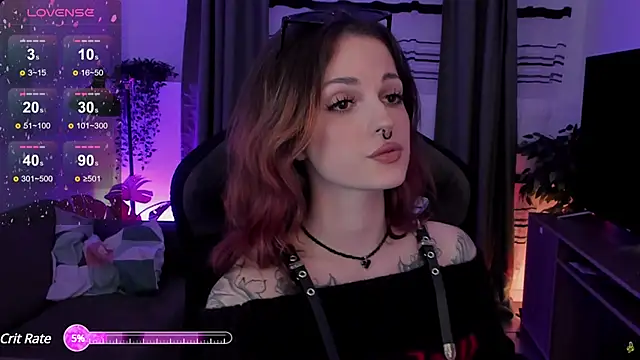 BratzieDarsie online show from February 26, 2025, 11:41 am