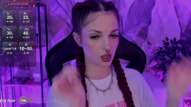 BratzieDarsie online show from March 1, 2025, 11:39 am